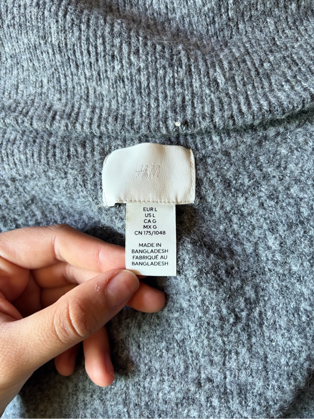 H&M Women's Gray Turtleneck Knit Sweater